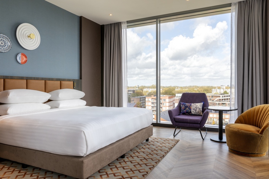 Corendon Amsterdam New-West Hotel Junior Suite Bedroom