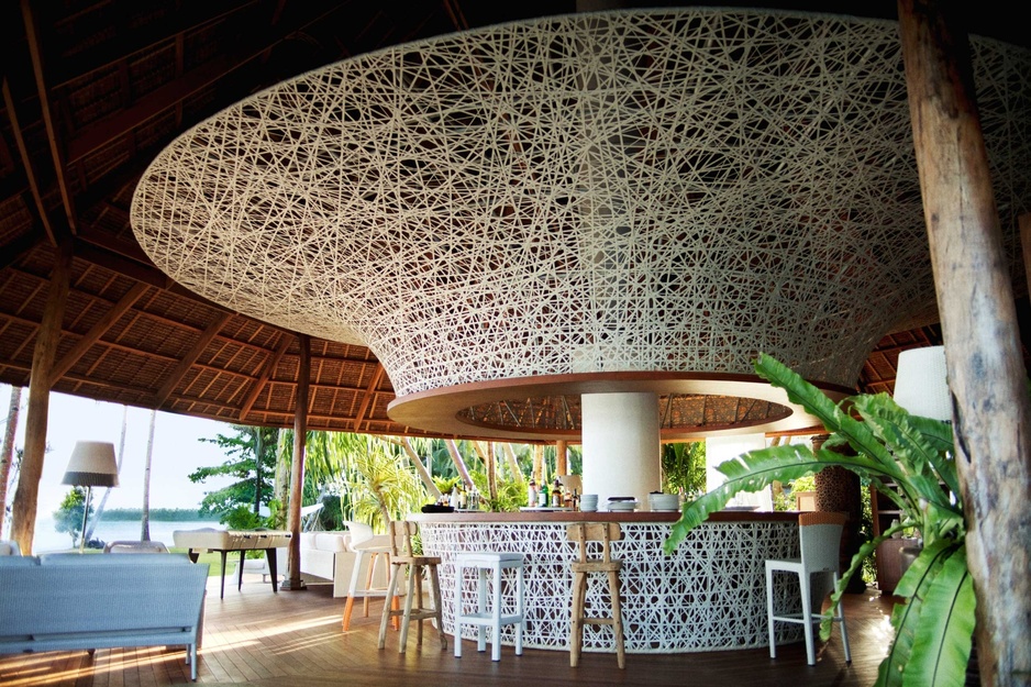 Nay Palad Hideaway bar