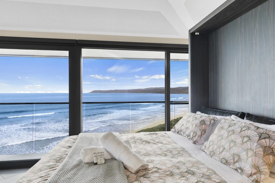 The Pole House Ocean Panorama