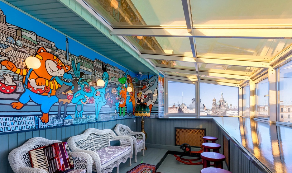 Friends By The House Of Books - Quirky Cartoon Hotel In St. Petersburg