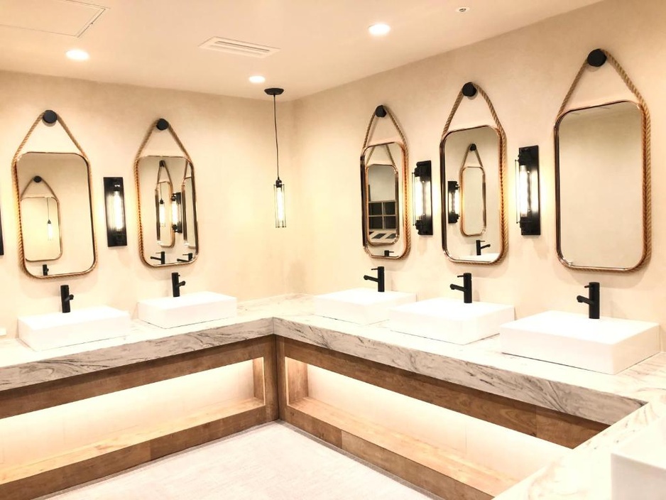 Capsule Inn Osaka / New Japan Umeda Shared Bathroom