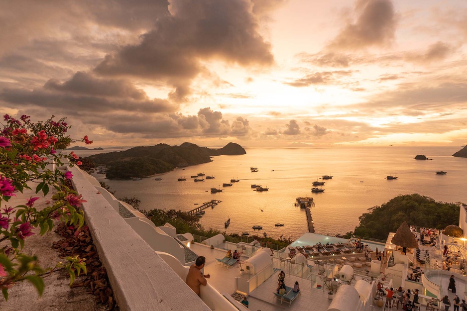 Loccal Collection Hotel Sunset Sea View