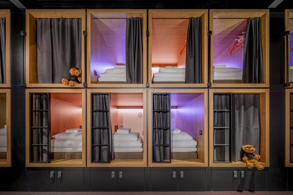 Bunk Hotel Amsterdam Single Pods
