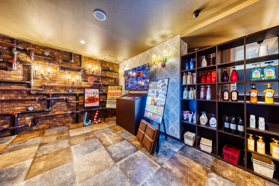 Sweets Hotel Machida Reception and Products