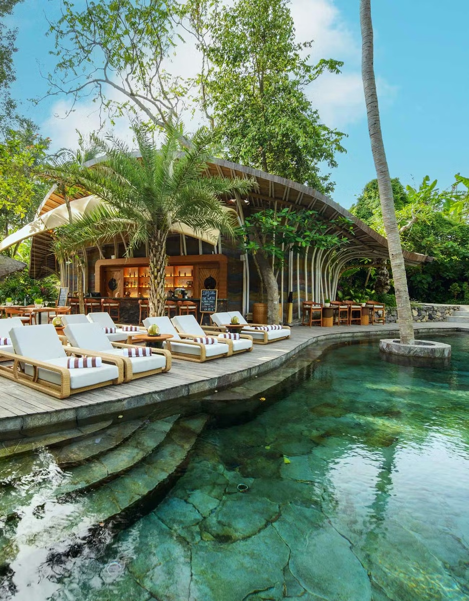 Ulaman Eco Luxury Resort - Pool