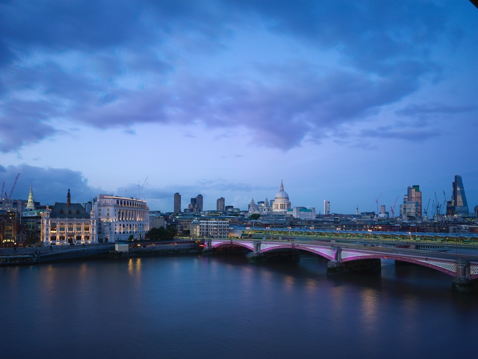 Sea Containers London Hotel - River Rooms and Suites View