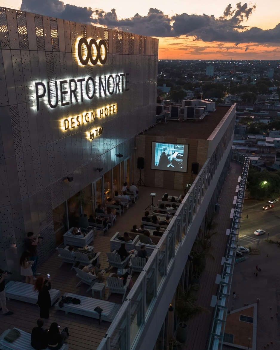 Puerto Norte Design Hotel - Rooftop Terrace Outdoor Cinema