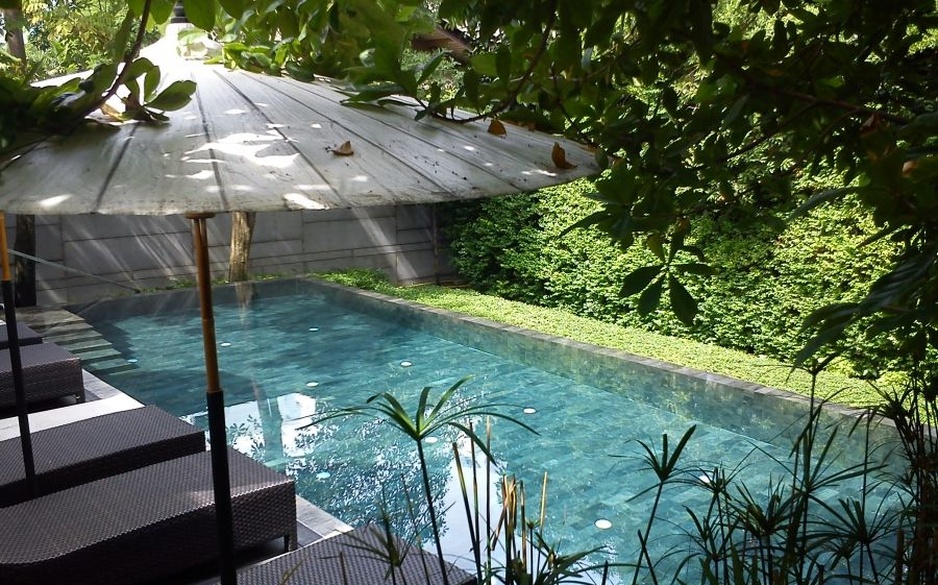 LUXX Langsuan Hotel - Boutique Hotel In The Heart Of Bangkok
