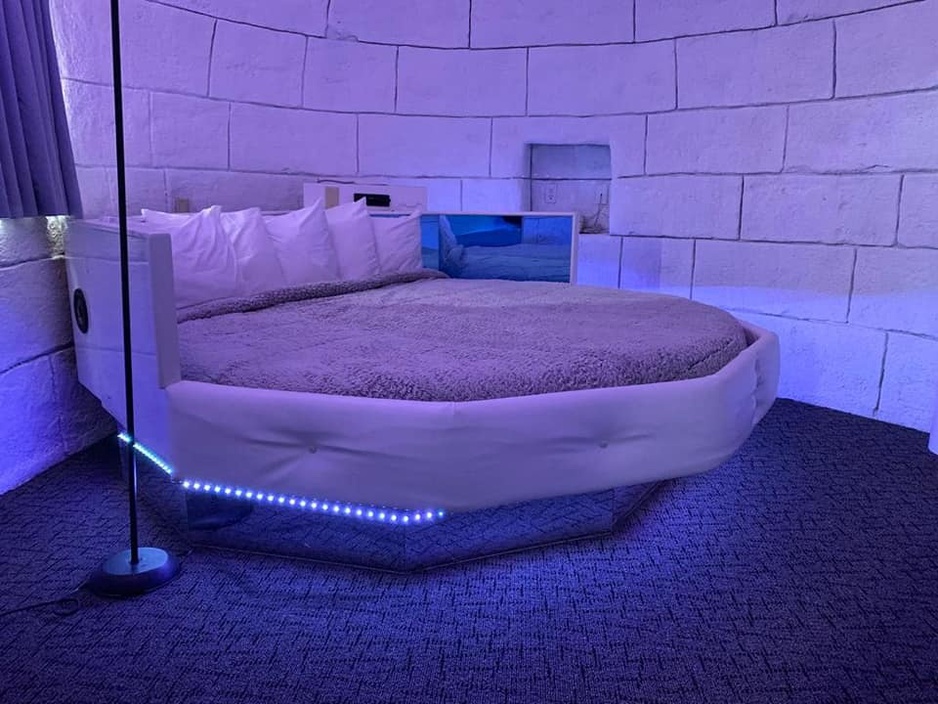 Don Q Inn - Northern Lights Room