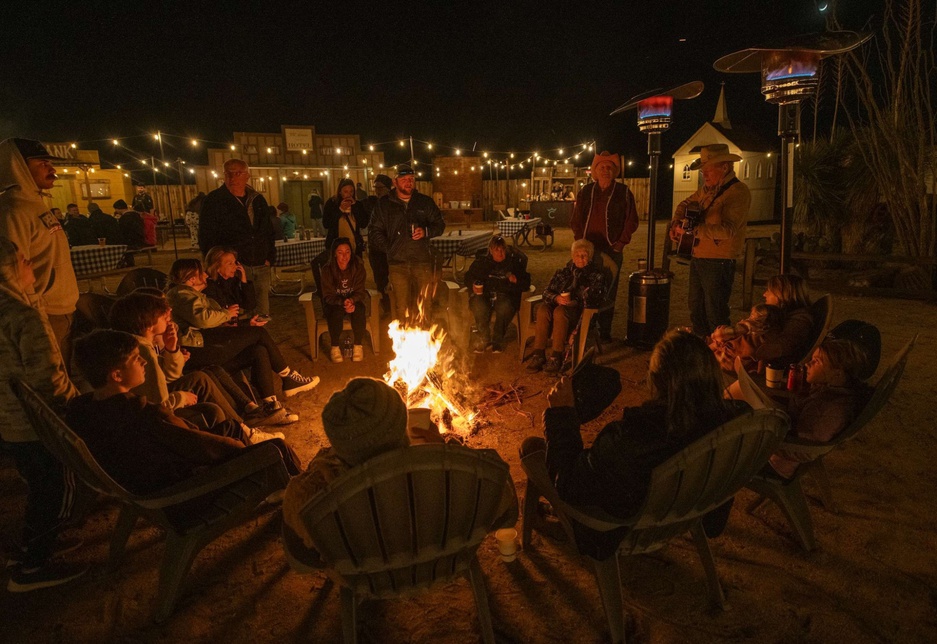 Rancho de los Caballeros Outdoor Cookout