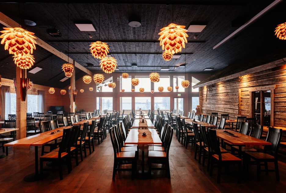 Apukka Resort Dining hall