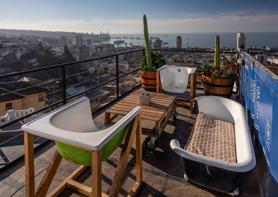 Winebox Valparaíso Hotel King Suite Malbec's Balcony