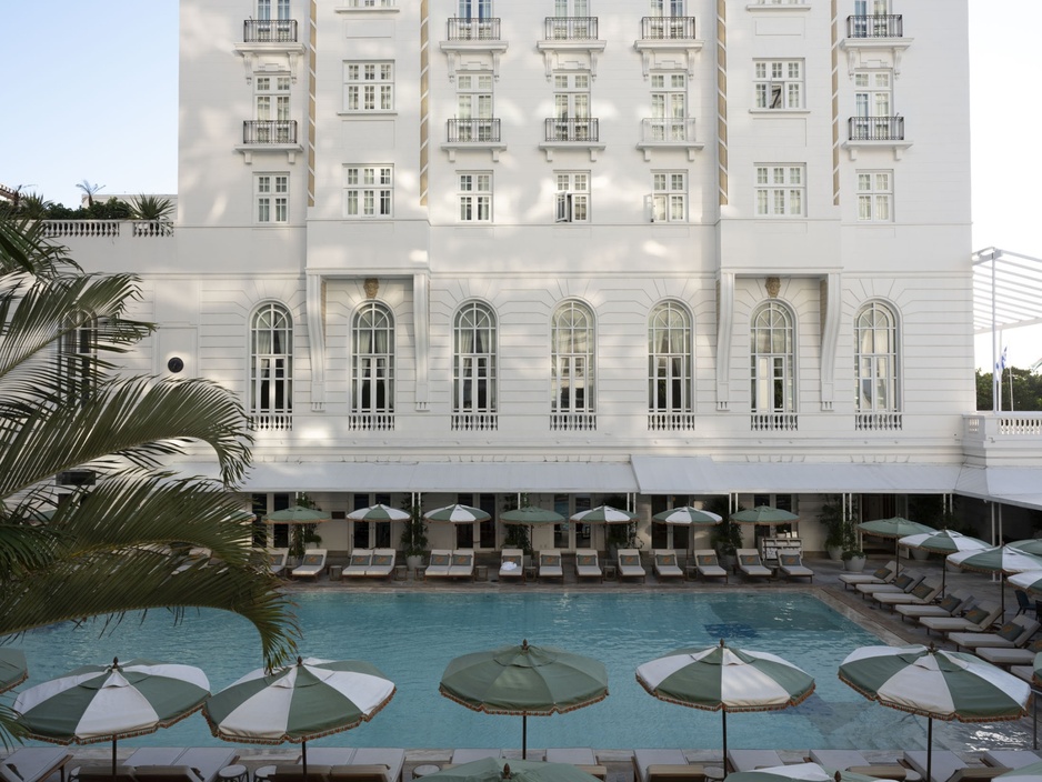 Copacabana Palace Pool