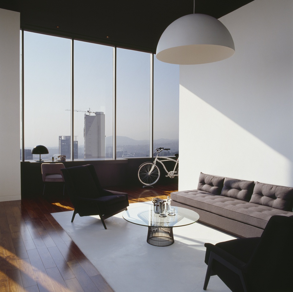 Distrito Capital – Minimalist Oasis In Busy Mexico City