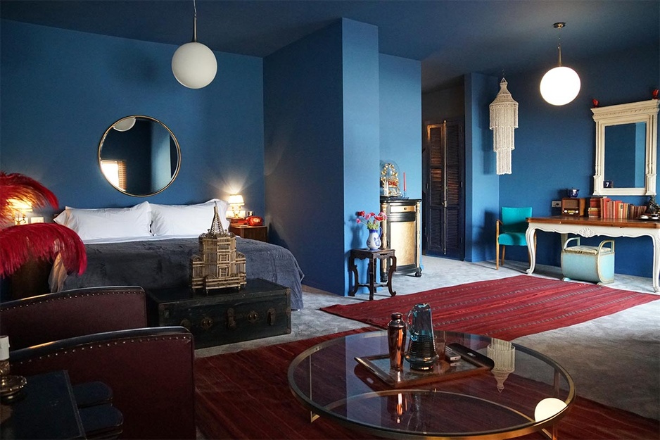 The Walled Off Hotel - Scenic Room