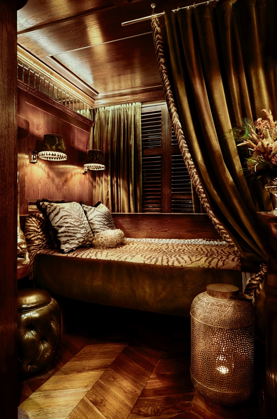 House of Gods Glasgow - The Cabin Room