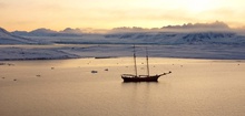 S/V Noorderlicht - Ice Bound Hotel Ship For Brave Travelers