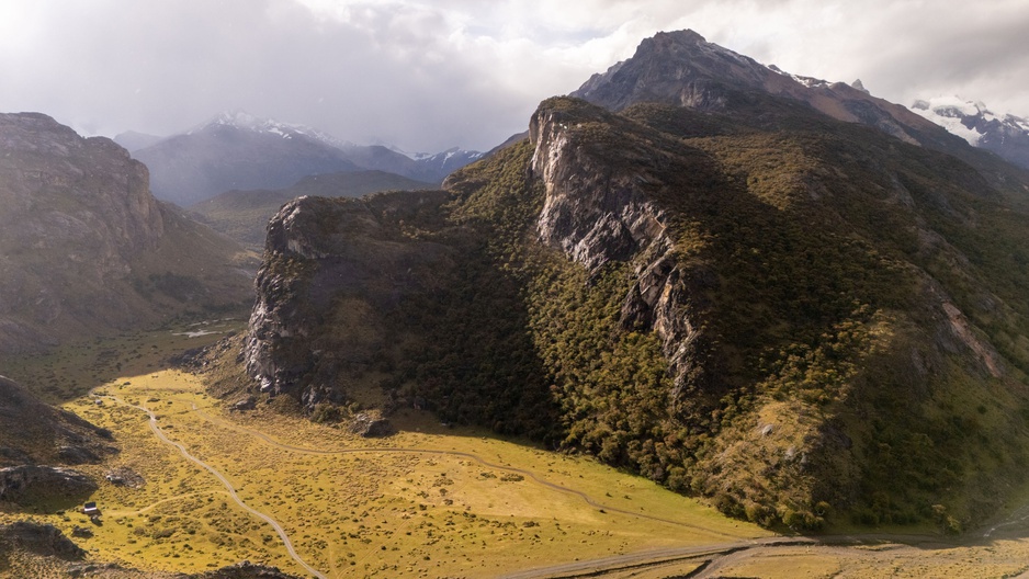 OVO Patagonia Above the Valley