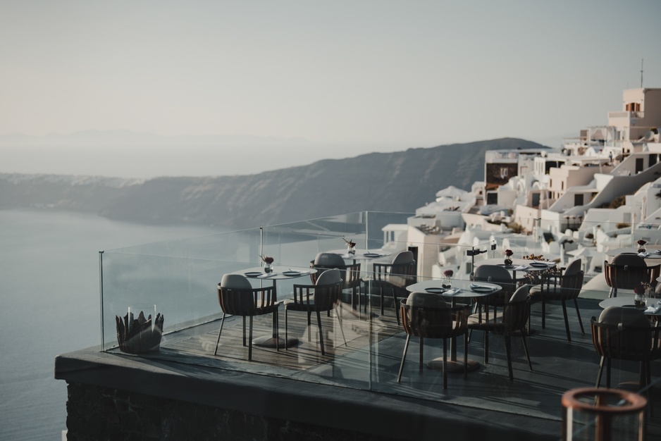 Kivotos Santorini - Mavro Restaurant