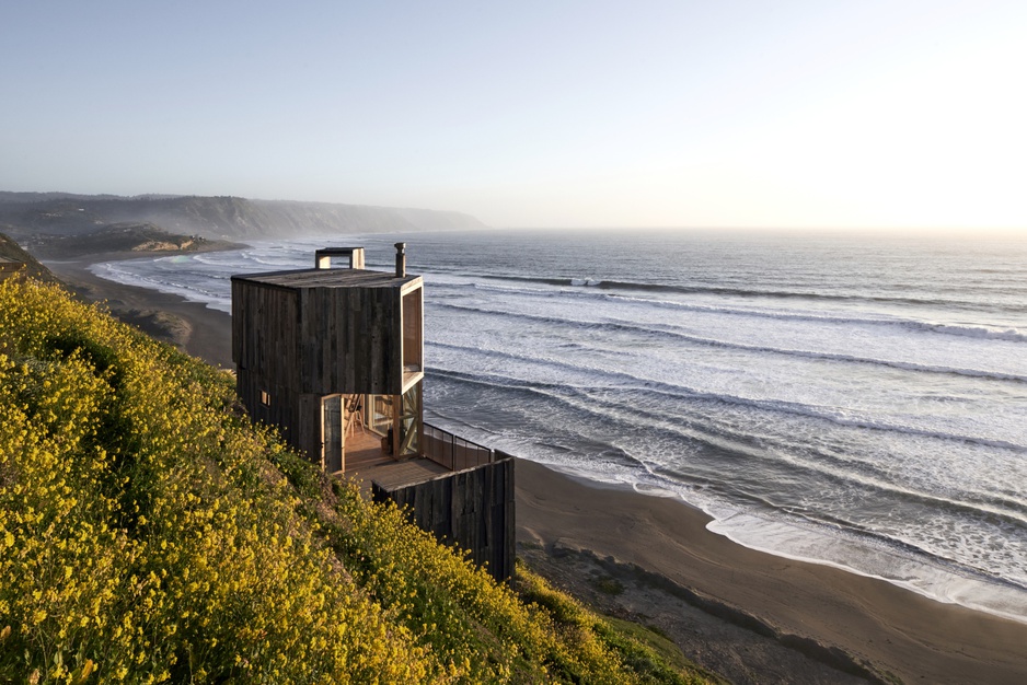Maralto Cabins - La Loica and the Pacific Ocean