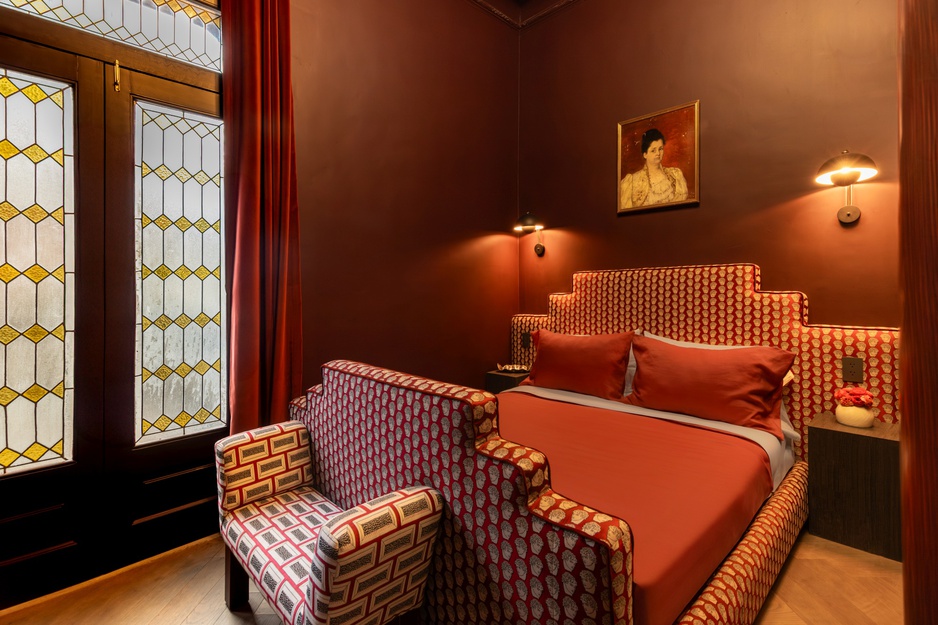 Maison Lézard - Burgundy Suite