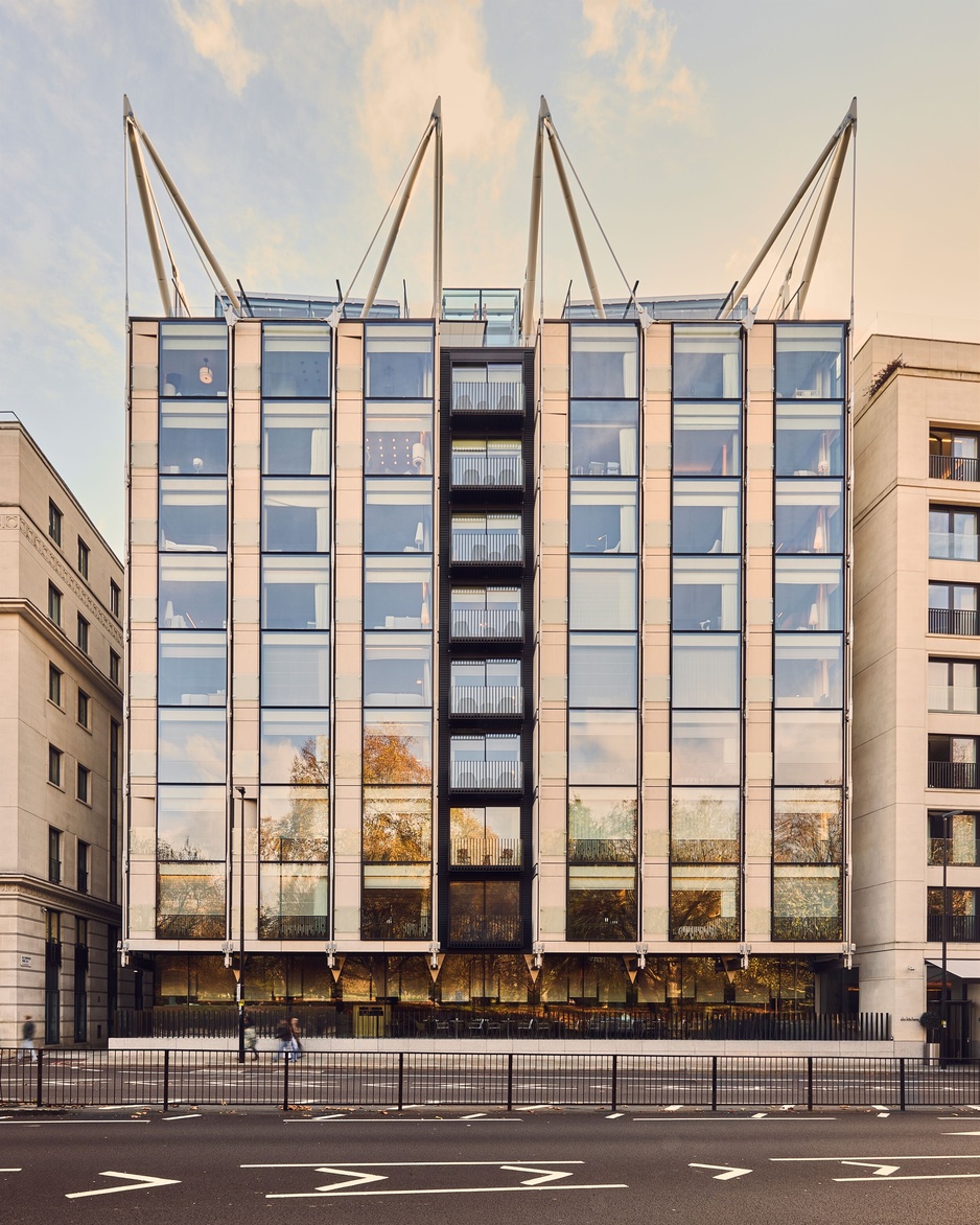 The Emory London Hotel's Exterior