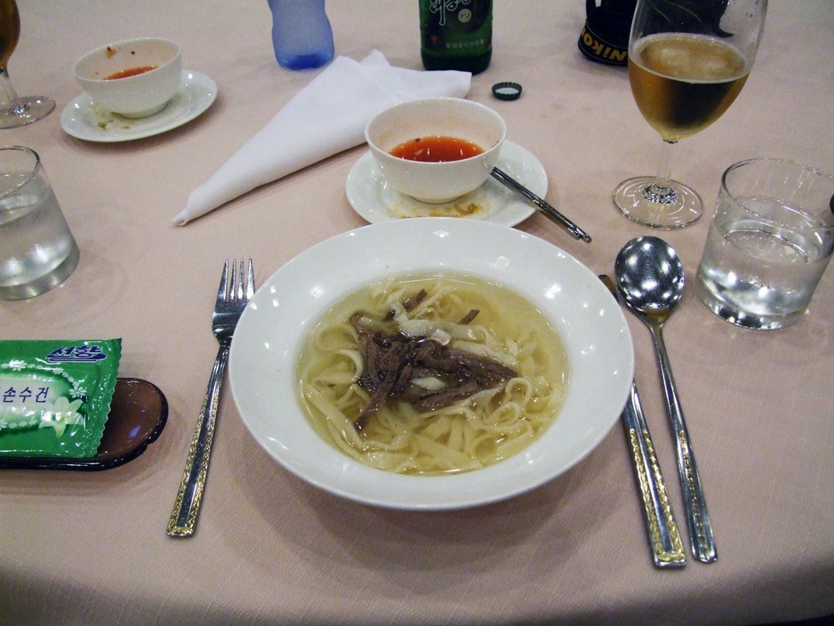 Yanggakdo International Hotel Food