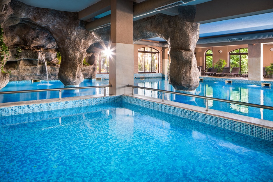 Royal Valentina Castle - Indoor Pool