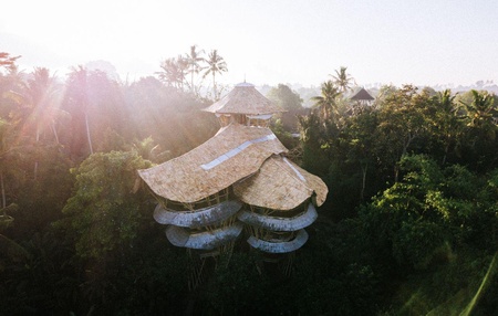 Aura House Bali