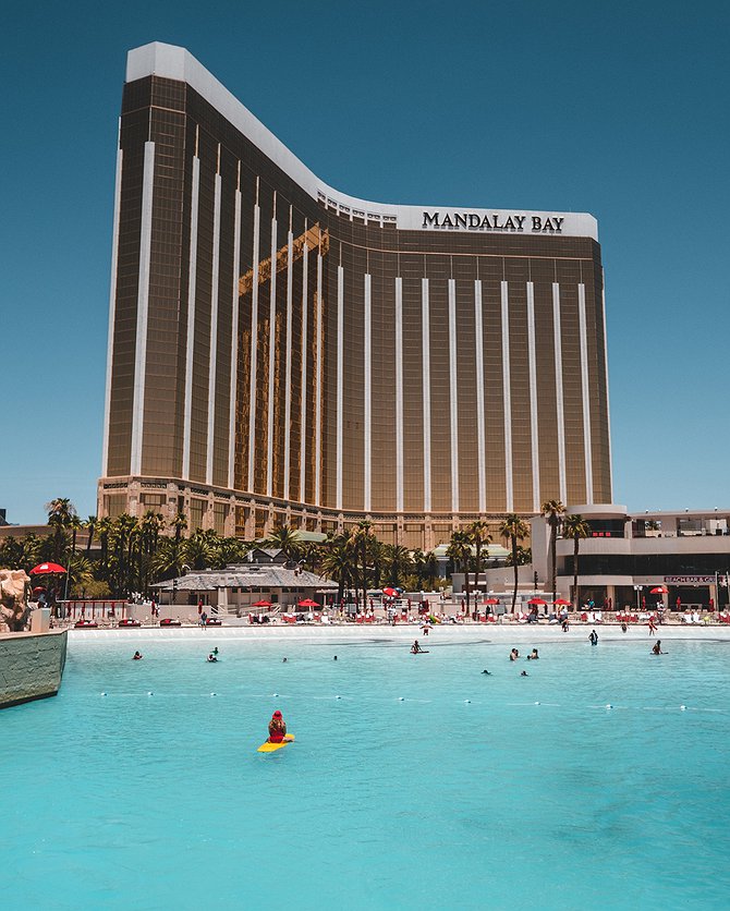 Mandalay Bay Hotel Wave Pool