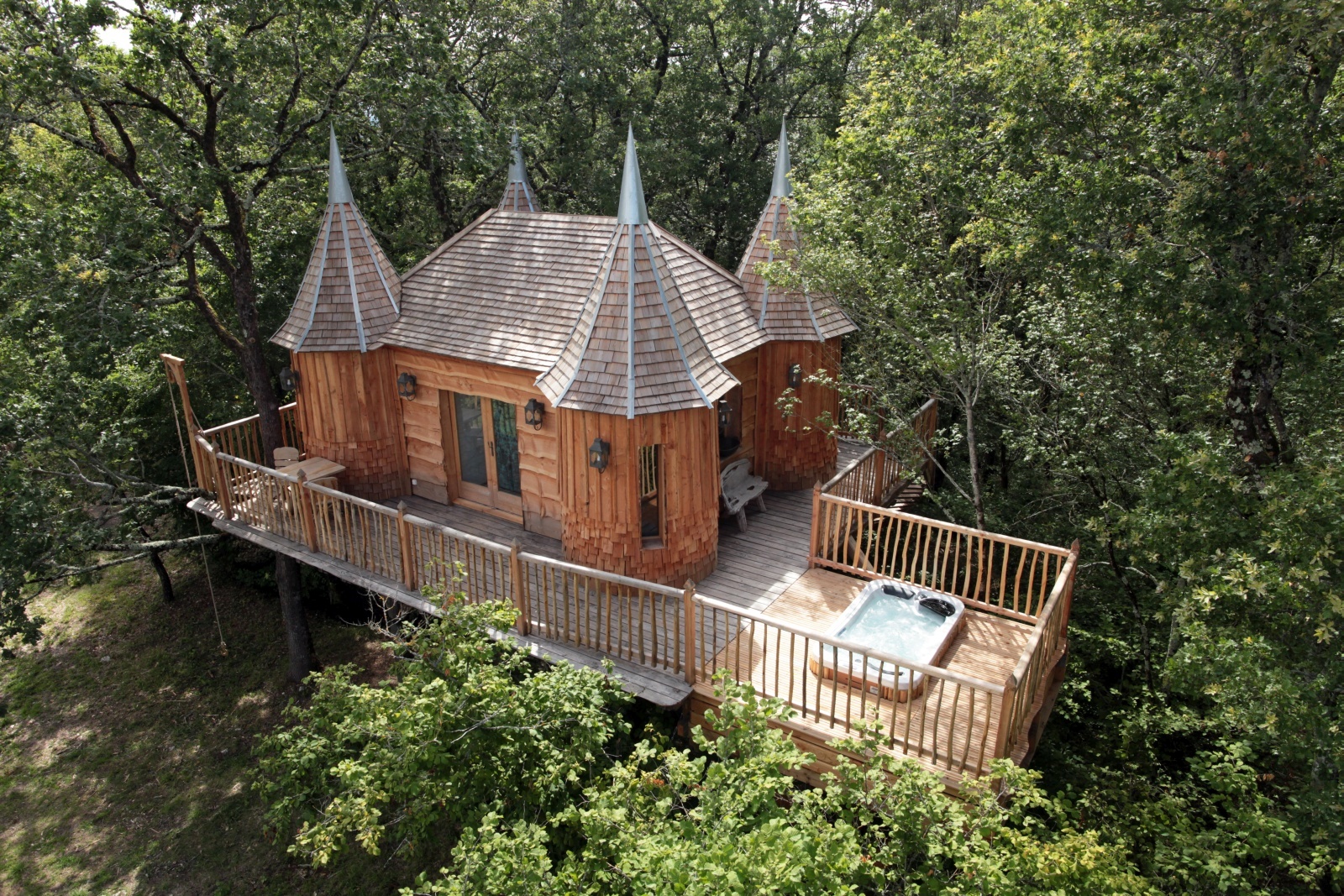 The 16 Unique Treehouse Hotel Designs