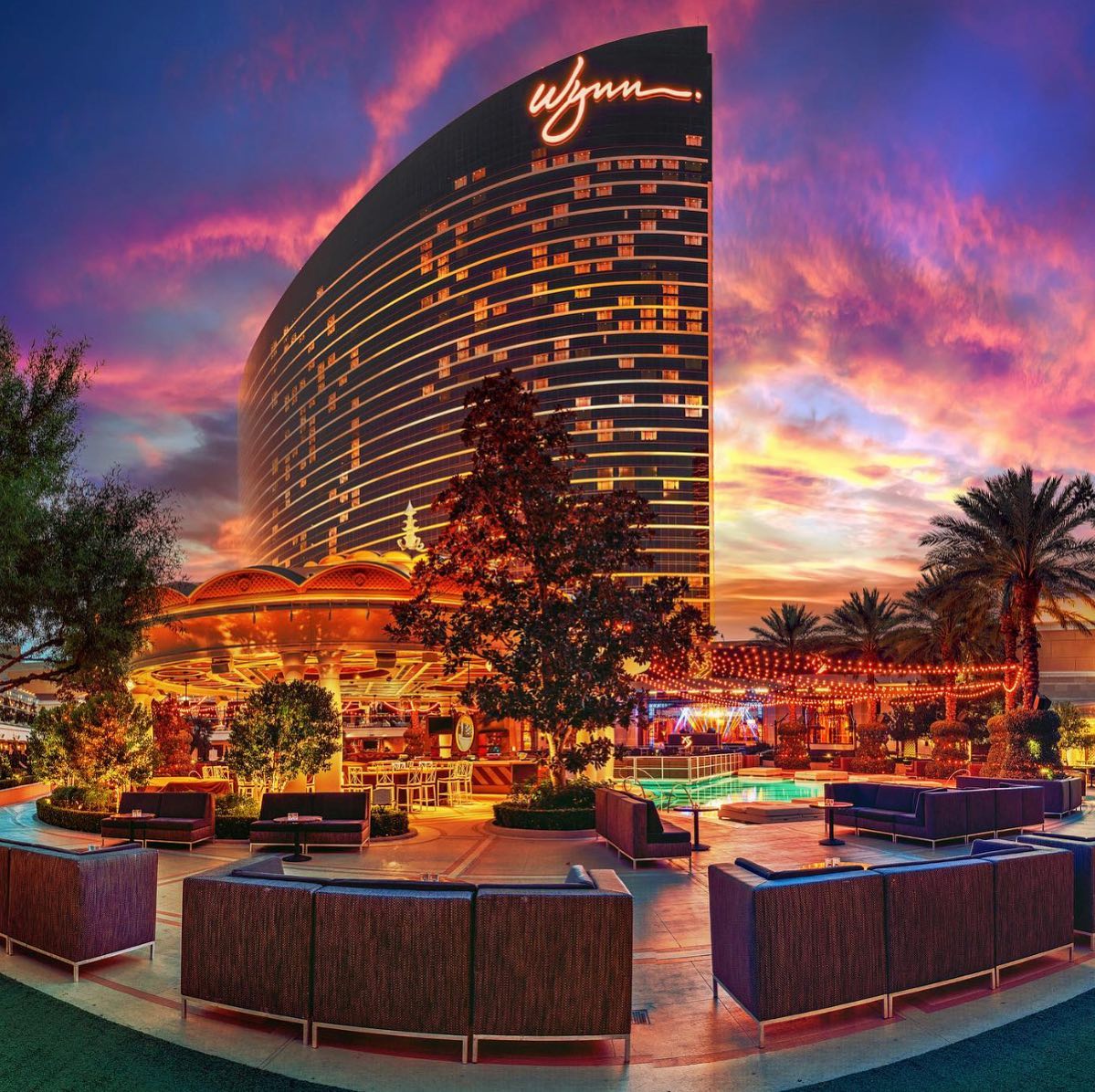 Luxury Hotels Las Vegas  Wynn Las Vegas & Encore Resort