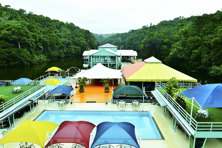 Amazon Jungle Palace – Floating Luxury Hotel On Amazon River