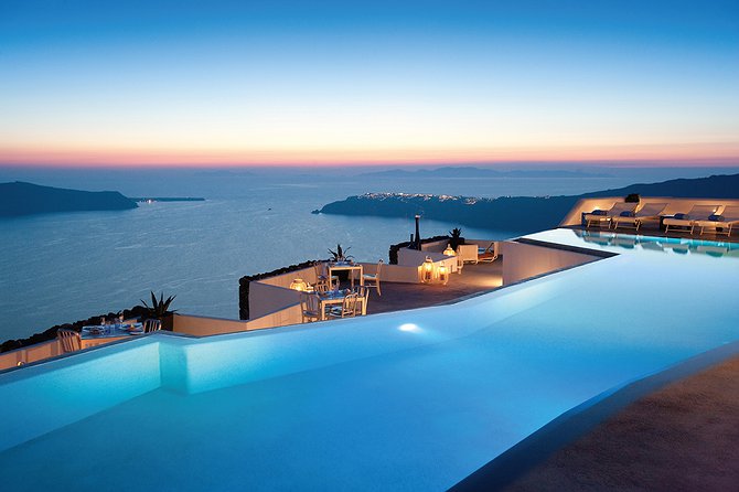 The Grace Santorini pool