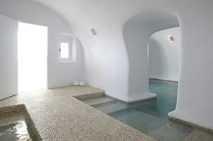 Kirini Hotel Santorini   – Greek Hotel Inspired By Local Cycladic Architecture