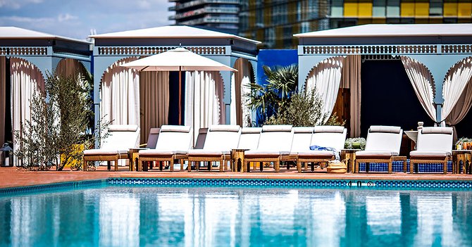 NoMad Las Vegas Outdoor Moroccan-Style Pool Area