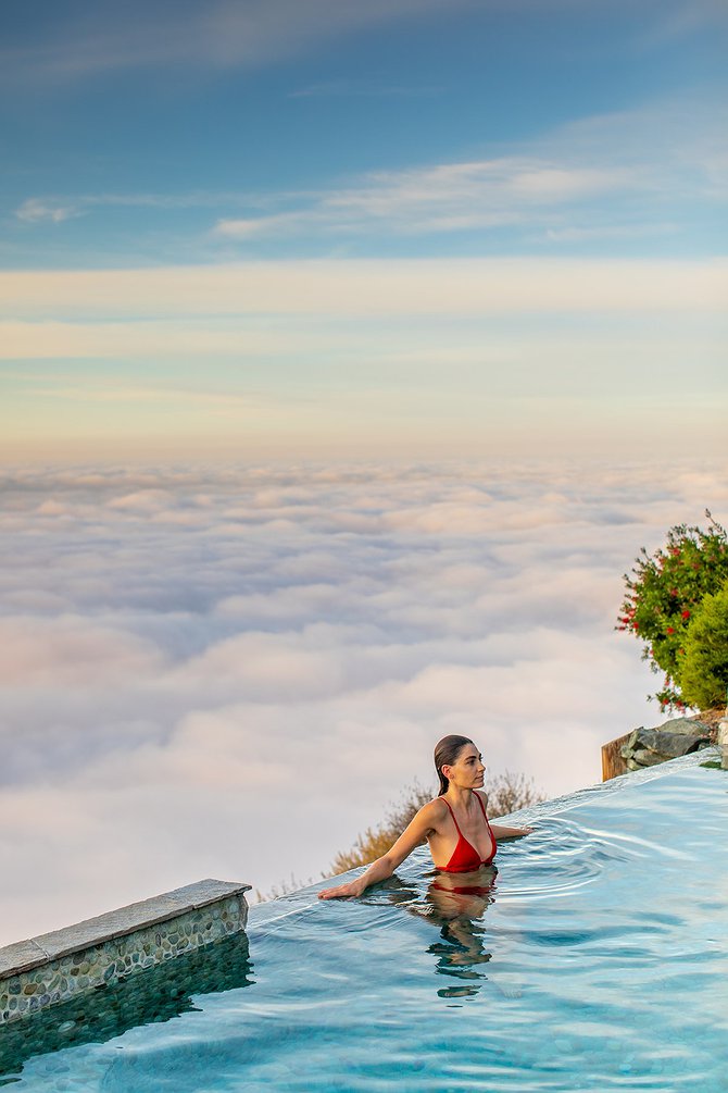 Post Ranch Inn Infinity Pool Above The Clouds With A Model