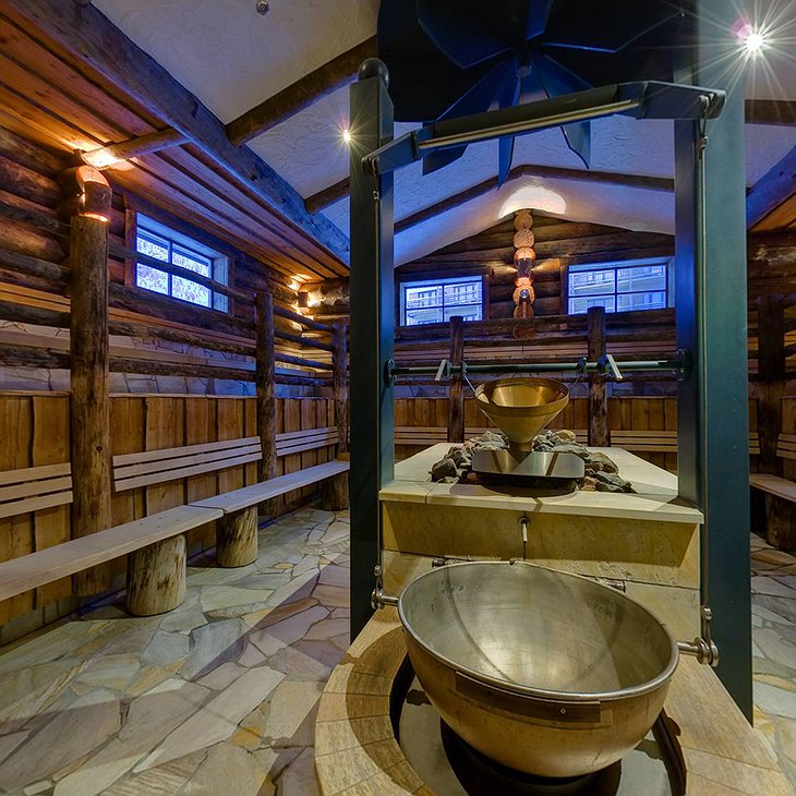 Aqua Dome Sauna