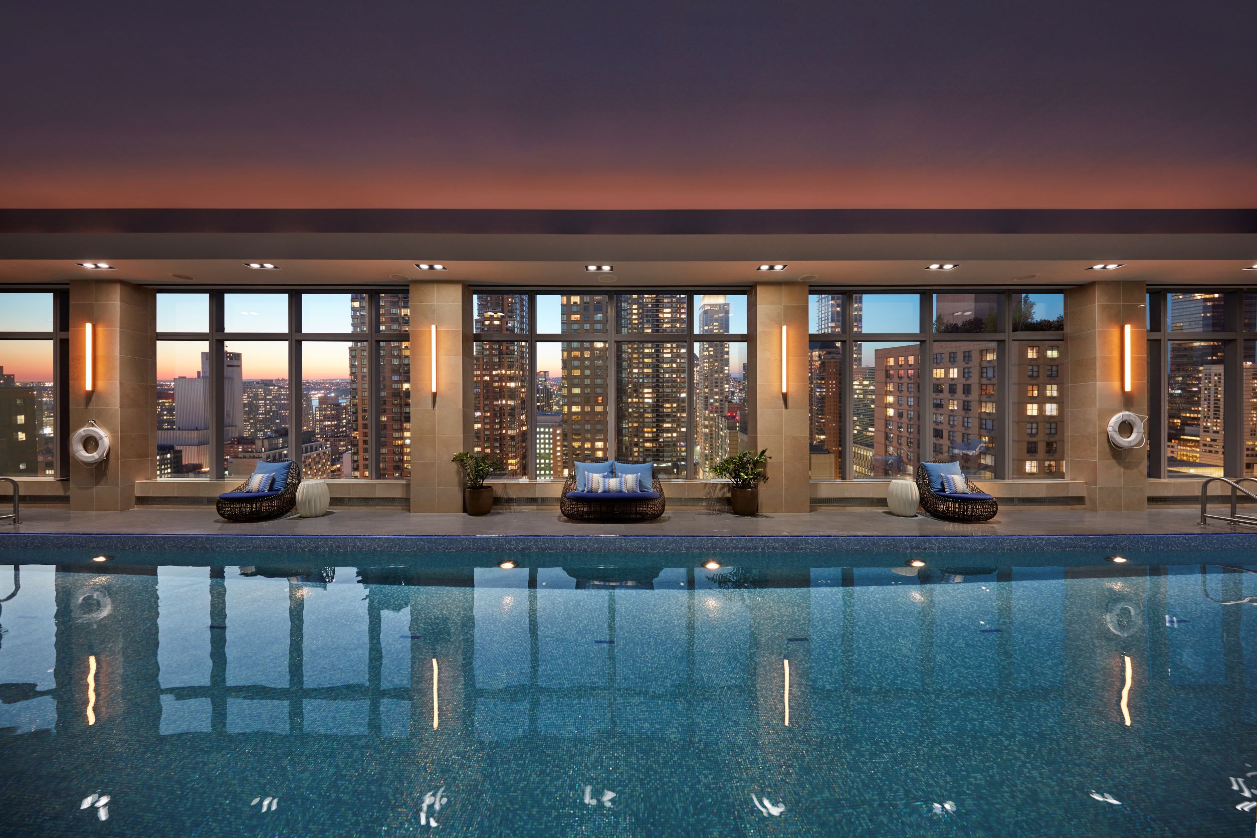 View of List & Map of all New York Hotels Overlooking Central Park