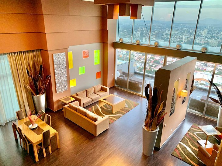 Riu Plaza Guadalajara Penthouse Suite