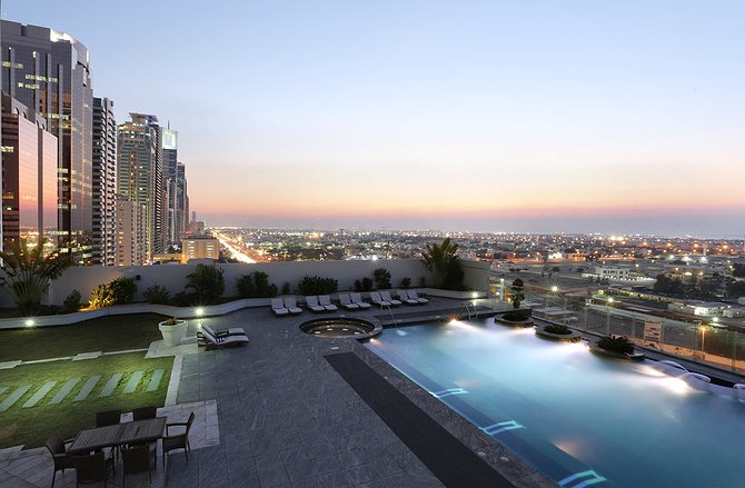 The Tower Plaza Hotel Dubai Pool
