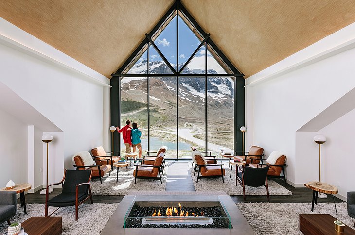 Glacier View Lodge Lounge