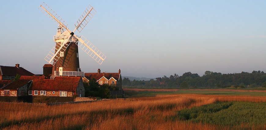 Cley Windmill - 18th Century Renovated Windmill