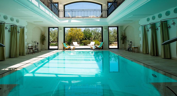 Thalasso pool