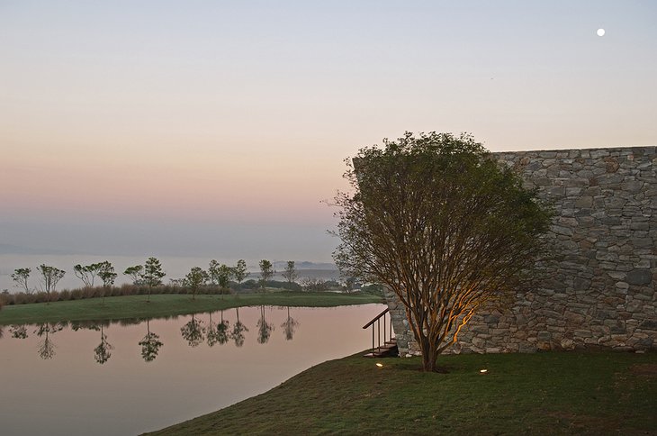 Boa Vista Lake in sunset