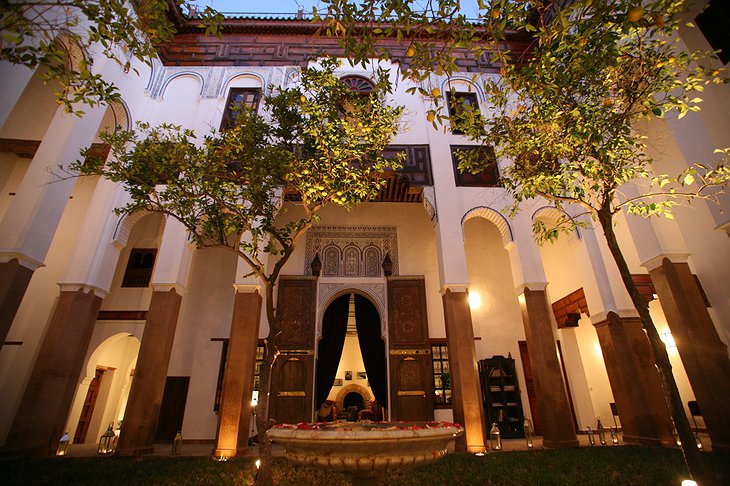 Riad Laaroussa 17th century building