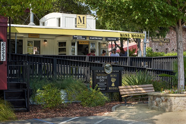 Napa Valley Railway Inn Mini Model Café