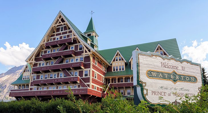 Prince of Wales Hotel Building & Sign