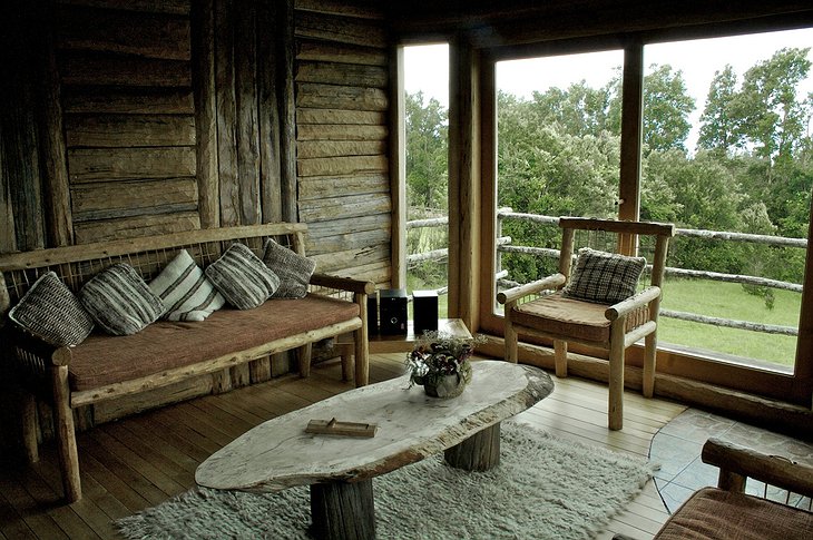 Espejo de Luna wooden living room