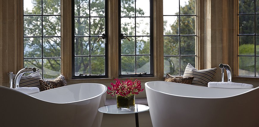 Foxhill Manor - Double Bathtubs Overlooking The English Countryside